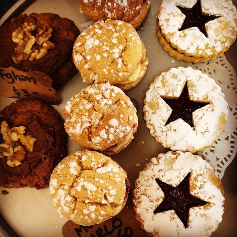 The Coachman Coffee Lounge - Book Restaurant 0