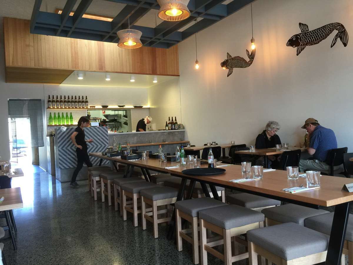  Book Restaurant