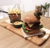Two Seeds - Book Restaurant