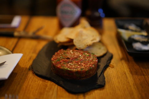 Hell Of The North - Book Restaurant 0