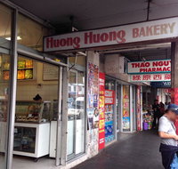 Huong Huong Bakery - Book Restaurant