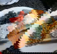 Il Pranzo Cafe - Book Restaurant