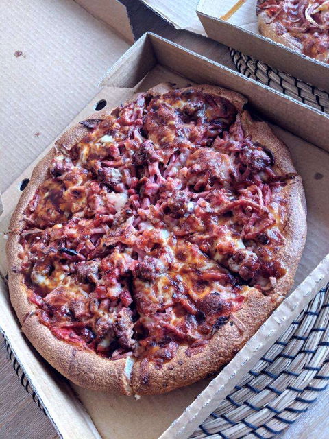 Papa Joe's - Book Restaurant 0