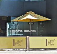 Ree'Philz Caf - Book Restaurant