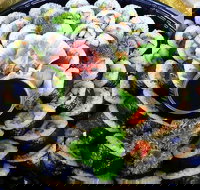 The Warburton Hotel - Book Restaurant