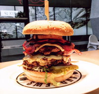 Andrew's Hamburgers - Albert Park - Book Restaurant