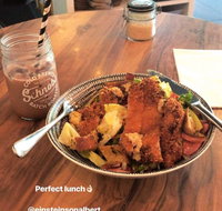 Einstein's on Albert - Book Restaurant