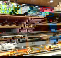 Knife n Fork - Book Restaurant