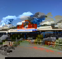 Log Cabin Pizza - Book Restaurant