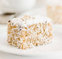 LusciousKiki Cakes - Book Restaurant