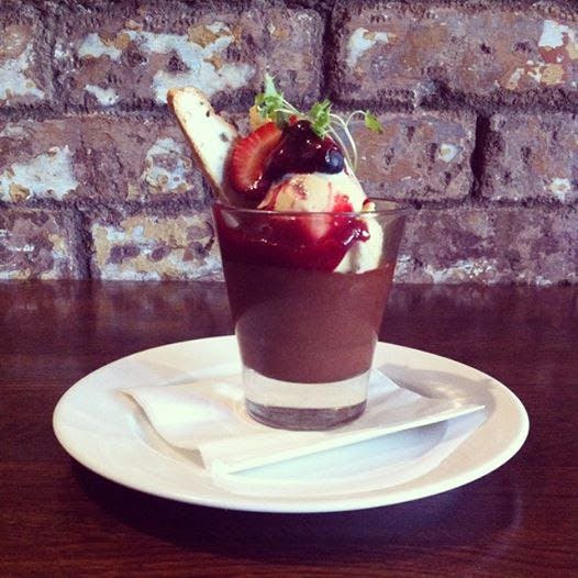 Mcmahons Point NSW Book Restaurant