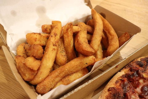 Smokin' Joe's - Book Restaurant 0