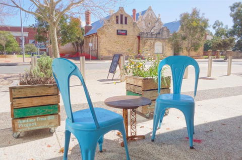 Spake Coffee Co - Book Restaurant 0