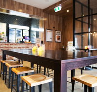 The Precinct Hotel - Book Restaurant