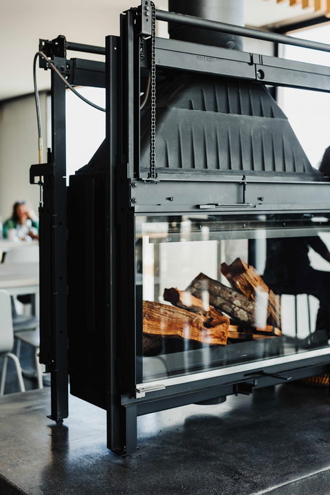 The Flinders Wharf - Book Restaurant 2