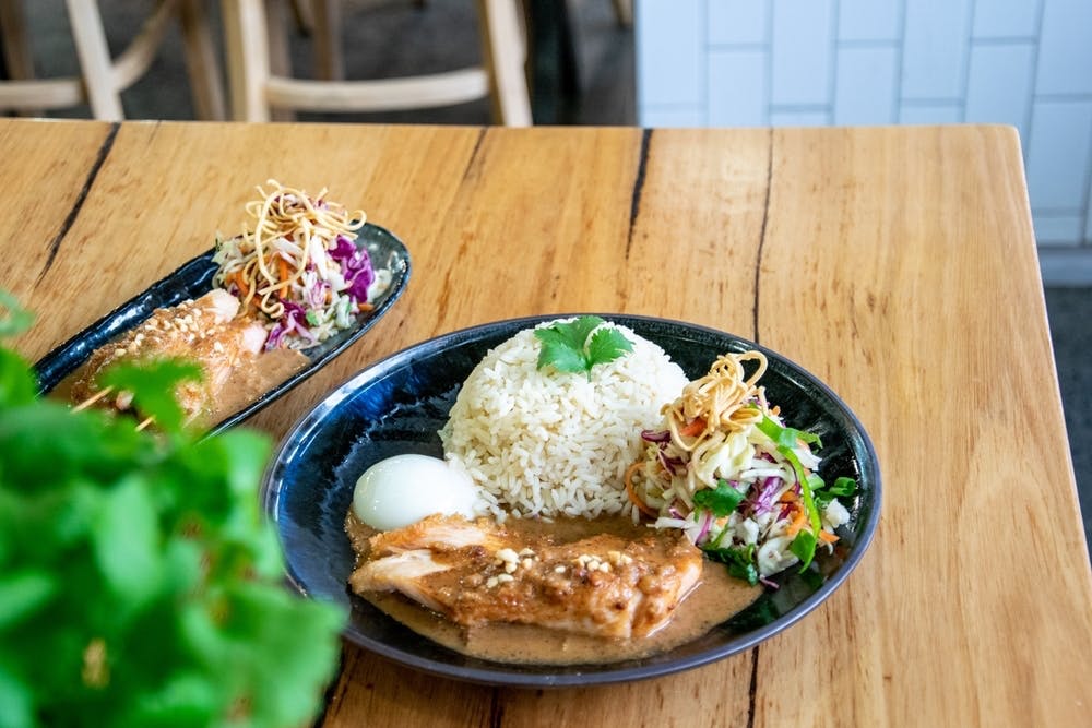 Bona Vista VIC Book Restaurant