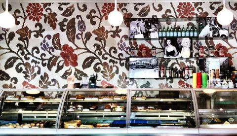 Angelucci - Book Restaurant 0