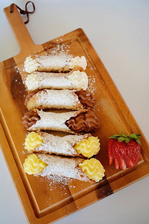 Cake Biz - Book Restaurant 1