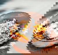 Call me Harris - Book Restaurant