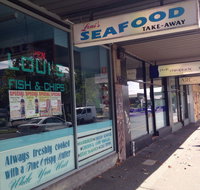 Loui's Seafood - Book Restaurant