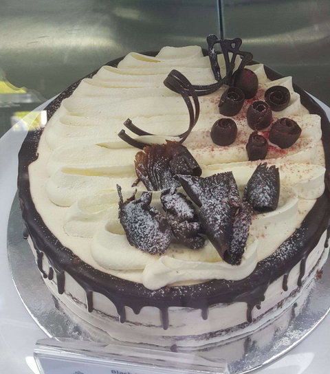 Mesmer Cakes - Book Restaurant 0