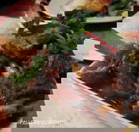 Muoi's Feast - Book Restaurant