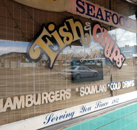 Paul's For Fish - Book Restaurant