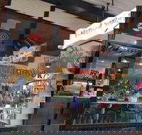 PM's Cafe - Book Restaurant