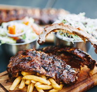Ribs and Burgers - Book Restaurant