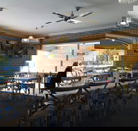 Cardian's Coffee Lounge - Book Restaurant