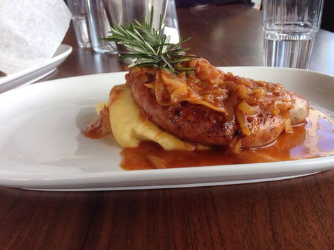 Due South - Book Restaurant 0