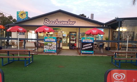 Beachcomber Cafe - Book Restaurant 0