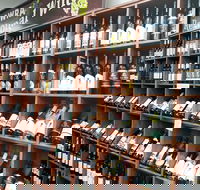 Cowra Visitor Information Centre Wine Selection - Book Restaurant