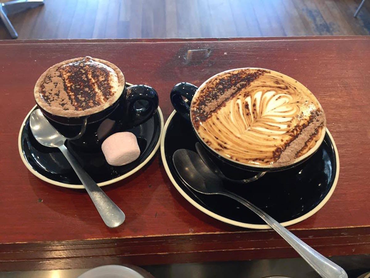 Norman Park QLD Book Restaurant