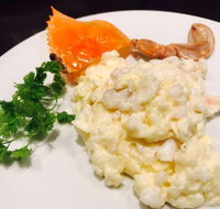 Lau's Family Kitchen - Book Restaurant