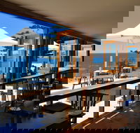 Penneshaw Hotel - Book Restaurant
