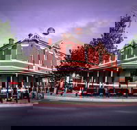 The City Oval Hotel - Book Restaurant