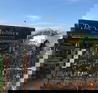 The Dubliner Irish Bar and Restaurant - Book Restaurant