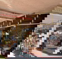 Uyen - Book Restaurant