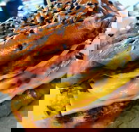 Boundary Line Bistro - Book Restaurant