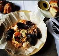 Mamma Vittoria's - Book Restaurant