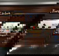 Pum's Kitchen - Book Restaurant