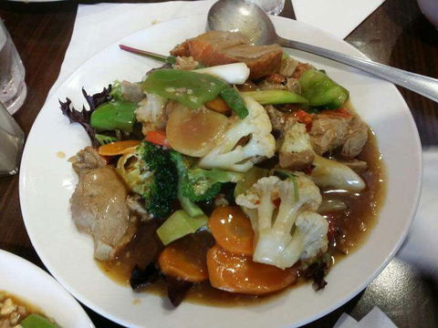Sally's Asian Cuisine - Book Restaurant 0