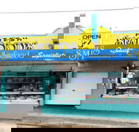 Smith's Seafood - Book Restaurant
