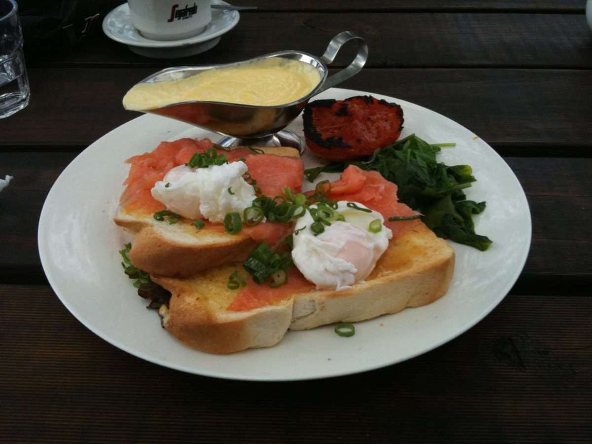 Ettalong Beach NSW Book Restaurant