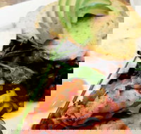 Benny's - Book Restaurant