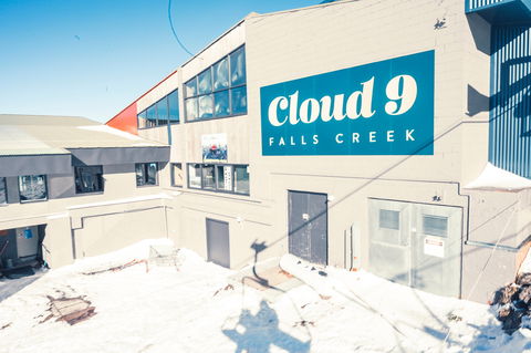 Cloud 9 - Book Restaurant 0