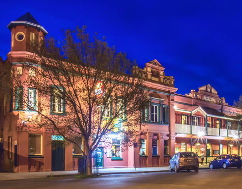 Culcairn Hotel - Book Restaurant 0