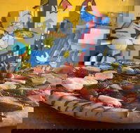 Hungry Dough - Book Restaurant