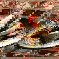 Momos Cafe And Bistro